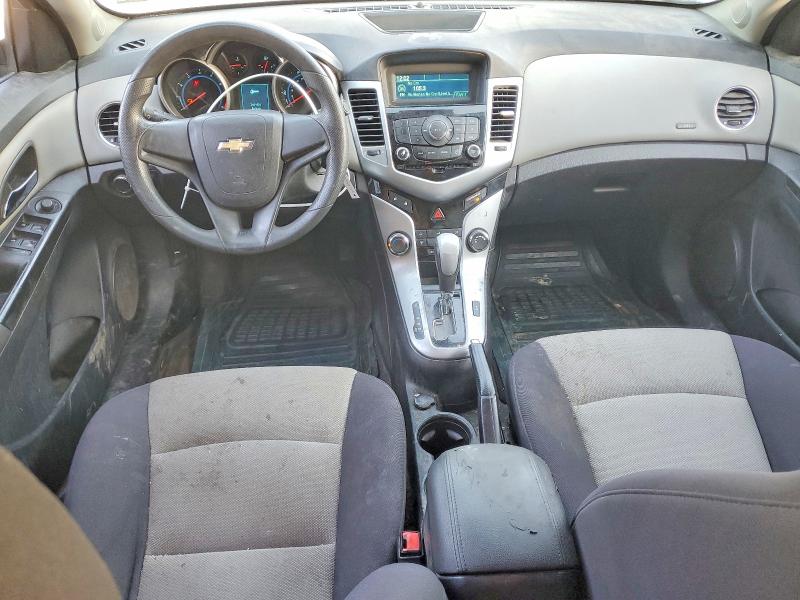 Photo 8 from auction – 2012 CHEVROLET CRUZE LS with VIN 1G1PC5SH3C7384172