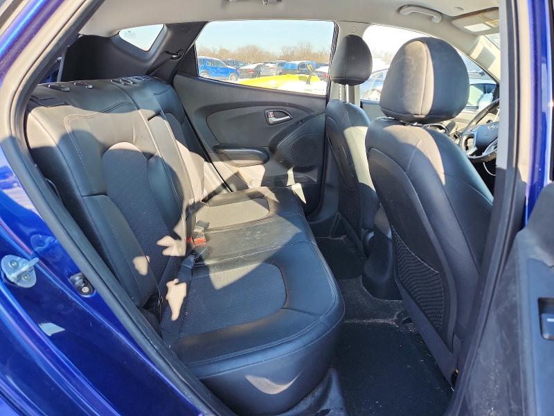 Photo 11 from auction – 2011 HYUNDAI TUCSON GLS with VIN KM8JUCAC3BU257356
