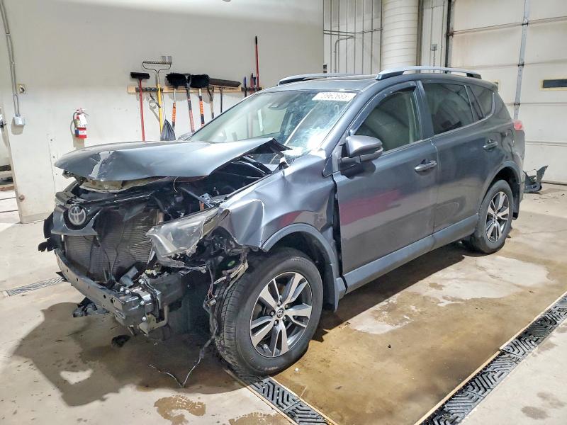 TOYOTA RAV4 XLE 2017 with VIN JTMRFREV5HD211567 - Photo from auction