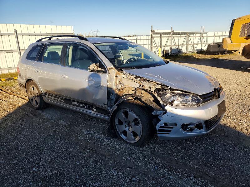 Photo 4 from auction – 2014 VOLKSWAGEN JETTA with VIN 3VWPL7AJ8EM628251