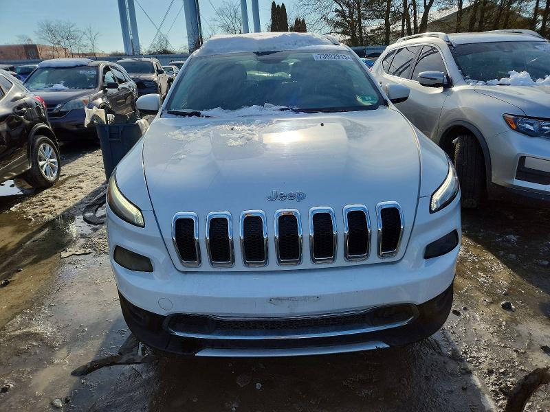 Photo 5 from auction – 2015 JEEP CHEROKEE with VIN 1C4PJMCB0FW636083