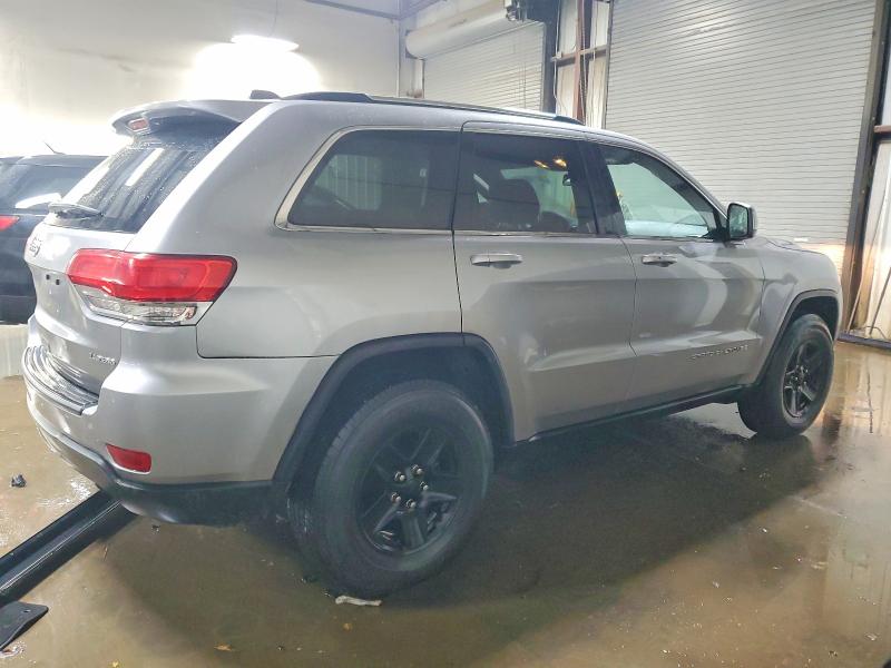 Photo 3 from auction – 2015 JEEP GRAND CHER with VIN 1C4RJFAG0FC913920