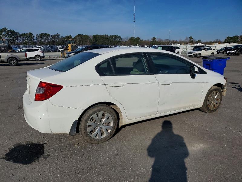 Photo 3 from auction – 2012 HONDA CIVIC with VIN 2HGFB2F53CH328646