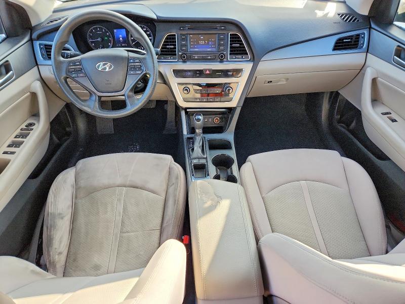 Photo 8 from auction – 2015 HYUNDAI SONATA SE with VIN 5NPE24AF7FH157837