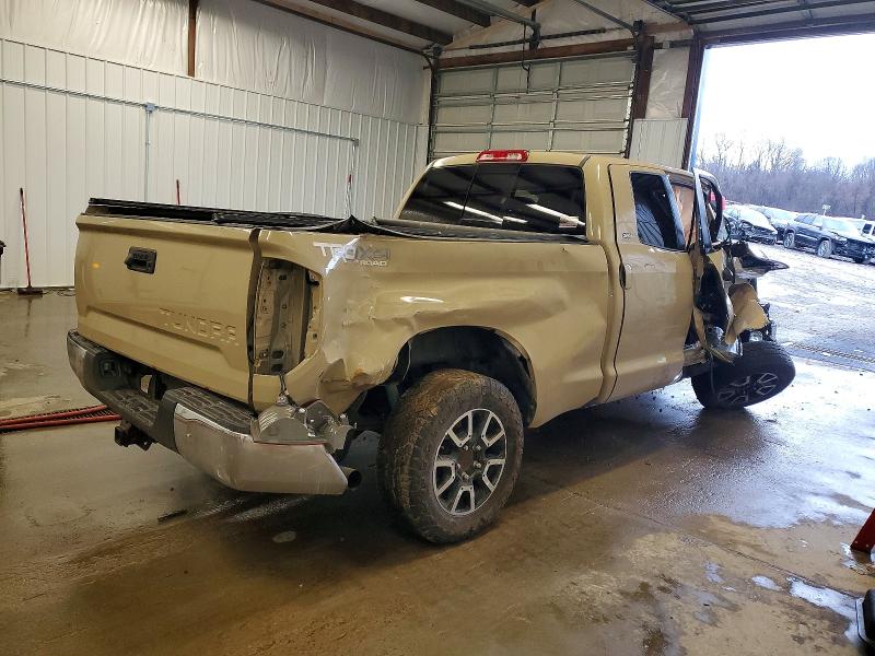Photo 3 from auction – 2017 TOYOTA TUNDRA with VIN 5TFUY5F19HX604589