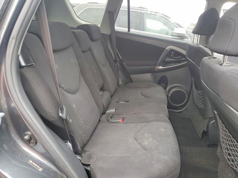 Photo 11 from auction – 2006 TOYOTA RAV4 with VIN JTMZD32V965017350