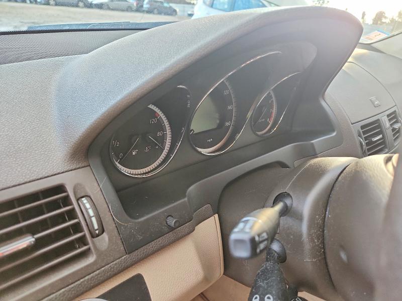 Photo 9 from auction – 2011 MERCEDES-BENZ C-CLASS with VIN WDDGF8BBXBR152480