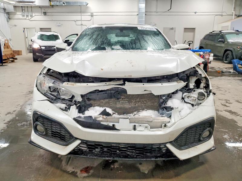 Photo 5 from auction – 2017 HONDA CIVIC with VIN SHHFK7G48HU302167