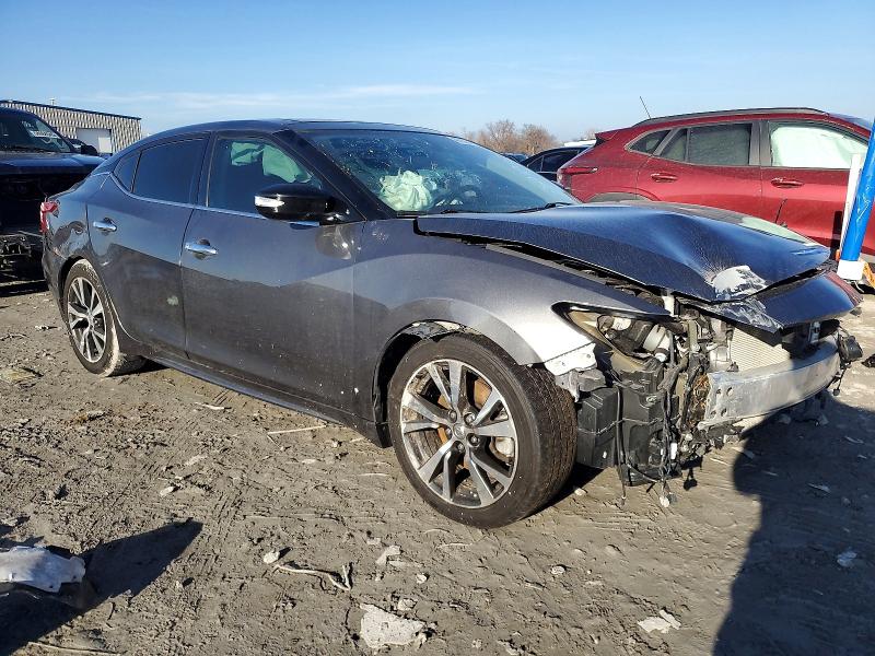 Photo 4 from auction – 2017 NISSAN MAXIMA with VIN 1N4AA6AP0HC385933