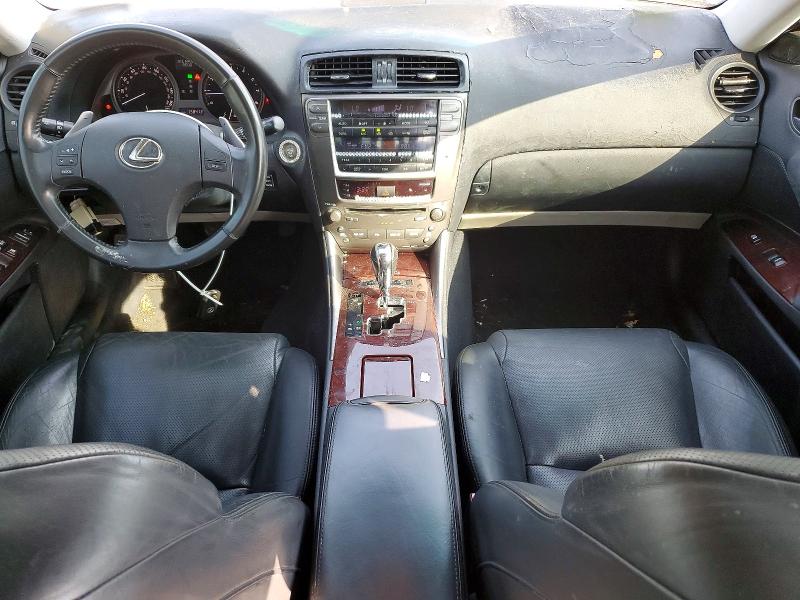 Photo 8 from auction – 2006 LEXUS IS 250 with VIN JTHCK262X65001761