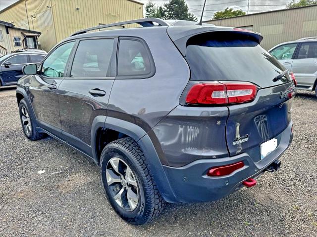 Photo 3 from auction – 2018 JEEP CHEROKEE T with VIN 1C4PJMBX0JD600413
