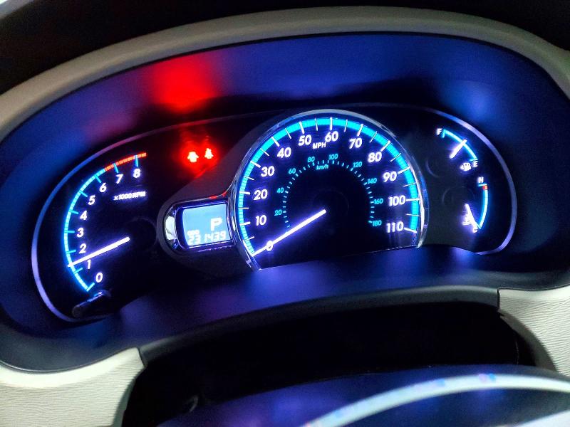Photo 9 from auction – 2014 TOYOTA SIENNA XLE with VIN 5TDYK3DC9ES418905