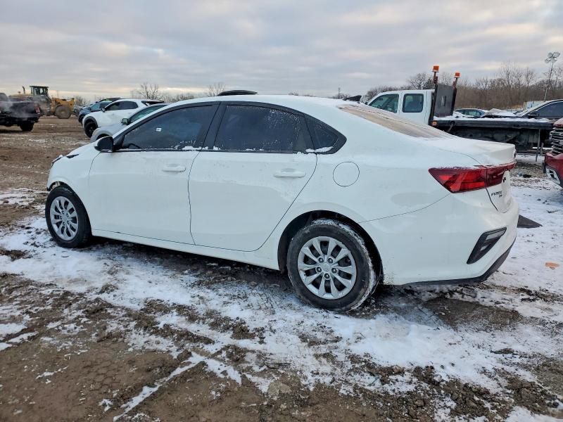 Photo 2 from auction – 2021 KIA FORTE with VIN 3KPF24AD0ME345149