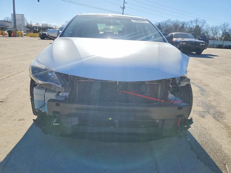 Photo 5 from auction – 2013 TOYOTA AVALON with VIN 4T1BK1EB5DU001688