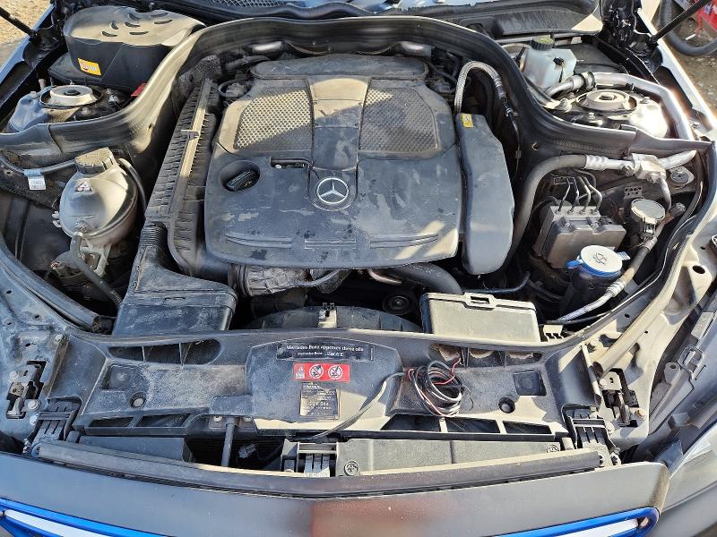 Photo 11 from auction – 2015 MERCEDES-BENZ E 350 with VIN WDDHF5KB0FB091156