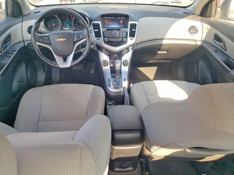 Photo 8 from auction – 2014 CHEVROLET CRUZE LT with VIN 1G1PC5SB4E7487034