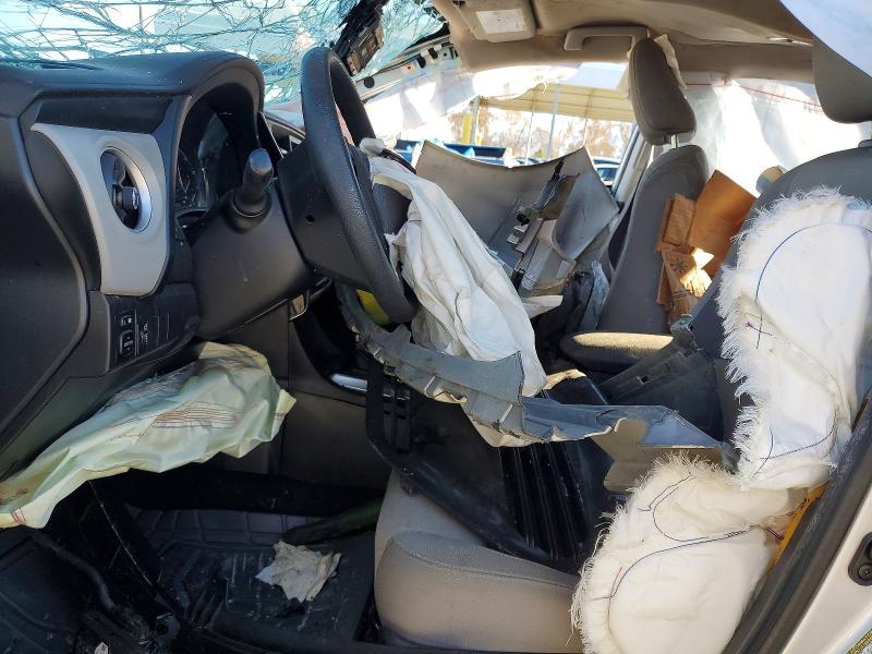 Photo 7 from auction – 2018 TOYOTA COROLLA L with VIN 2T1BURHE4JC023287