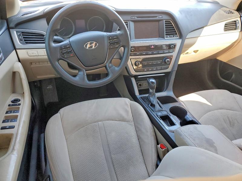 Photo 8 from auction – 2016 HYUNDAI SONATA SE with VIN 5NPE24AF7GH312310