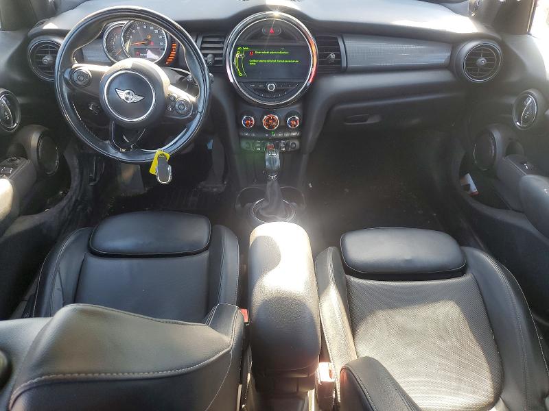 Photo 8 from auction – 2016 MINI COOPER with VIN WMWXU1C54G2D12322