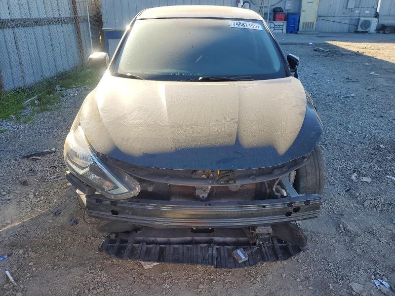 Photo 5 from auction – 2019 NISSAN SENTRA with VIN 3N1AB7AP1KY293101