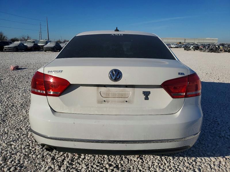 Photo 6 from auction – 2012 VOLKSWAGEN PASSAT SEL with VIN 1VWCP7A37CC096946