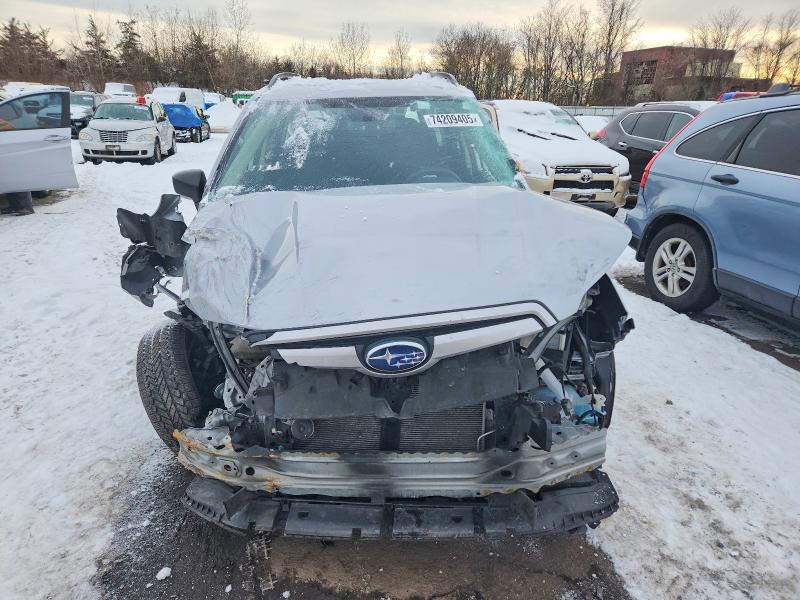 Photo 5 from auction – 2019 SUBARU FORESTER with VIN JF2SKACC4KH452215