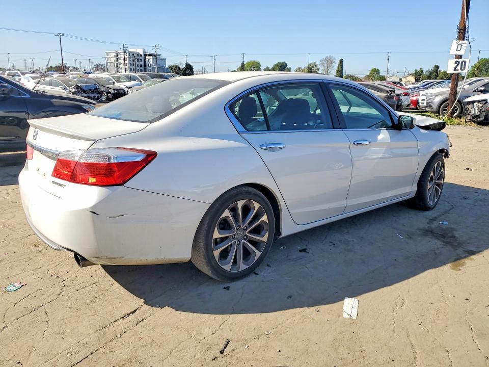 Photo 3 from auction – 2014 HONDA ACCORD SPO with VIN 1HGCR2F59EA002298
