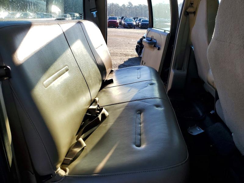 Photo 10 from auction – 2006 FORD F250 with VIN 1FTSW21526ED94769