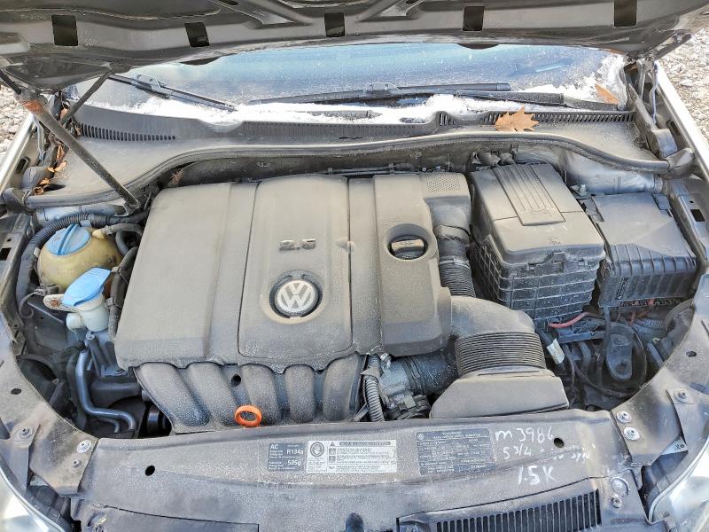 Photo 11 from auction – 2010 VOLKSWAGEN GOLF with VIN WVWDA7AJ6AW097556