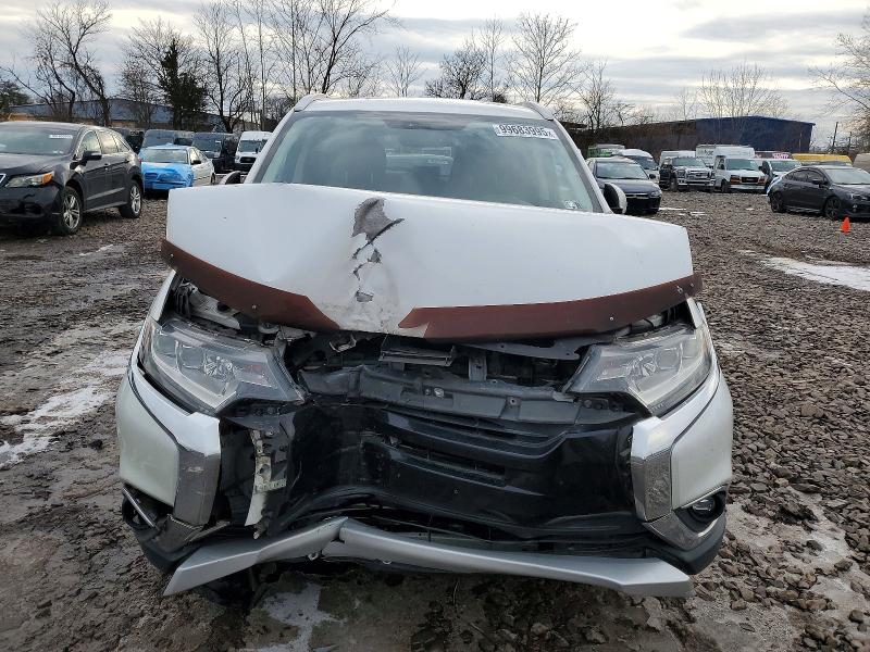 Photo 5 from auction – 2016 MITSUBISHI OUTLANDER with VIN JA4JZ4AX4GZ014657
