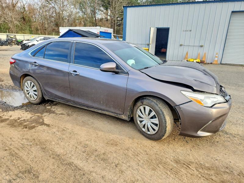 Photo 4 from auction – 2016 TOYOTA CAMRY with VIN 4T4BF1FK5GR582767