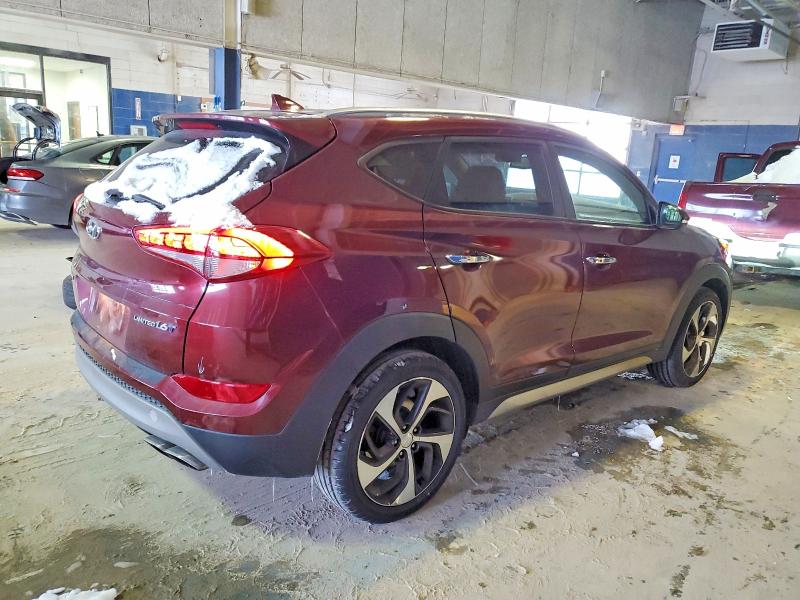 Photo 3 from auction – 2017 HYUNDAI TUCSON with VIN KM8J33A25HU357302