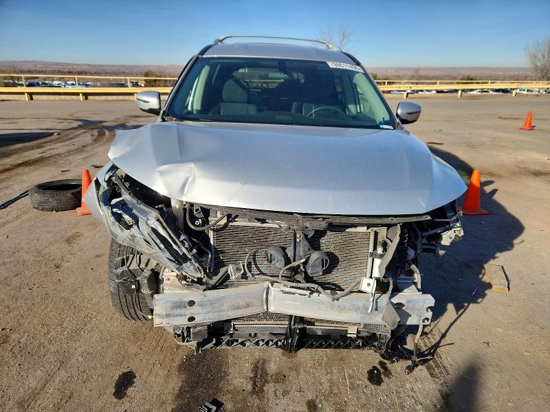 Photo 5 from auction – 2020 NISSAN PATHFINDER with VIN 5N1DR2AN7LC576129