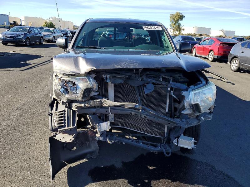 Photo 5 from auction – 2015 TOYOTA TACOMA ACC with VIN 5TFTX4CN7FX052376