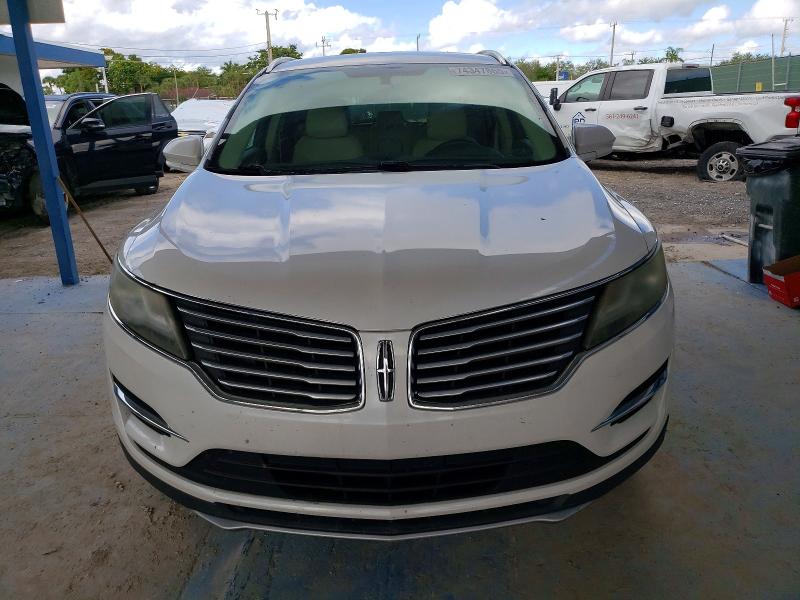 Photo 5 from auction – 2017 LINCOLN MKC PREMIE with VIN 5LMCJ1C92HUL70308