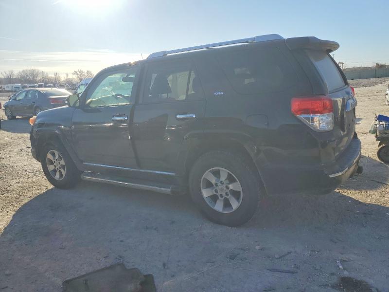 صورة رقم 2 من المزاد - 2011 TOYOTA 4RUNNER SR مع VIN JTEBU5JR0B5068999