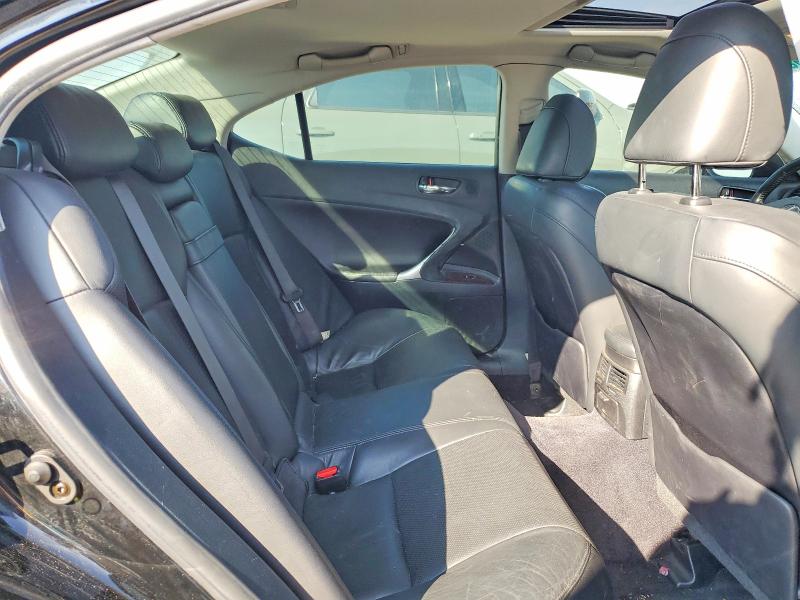 Photo 10 from auction – 2006 LEXUS IS 250 with VIN JTHCK262X65001761