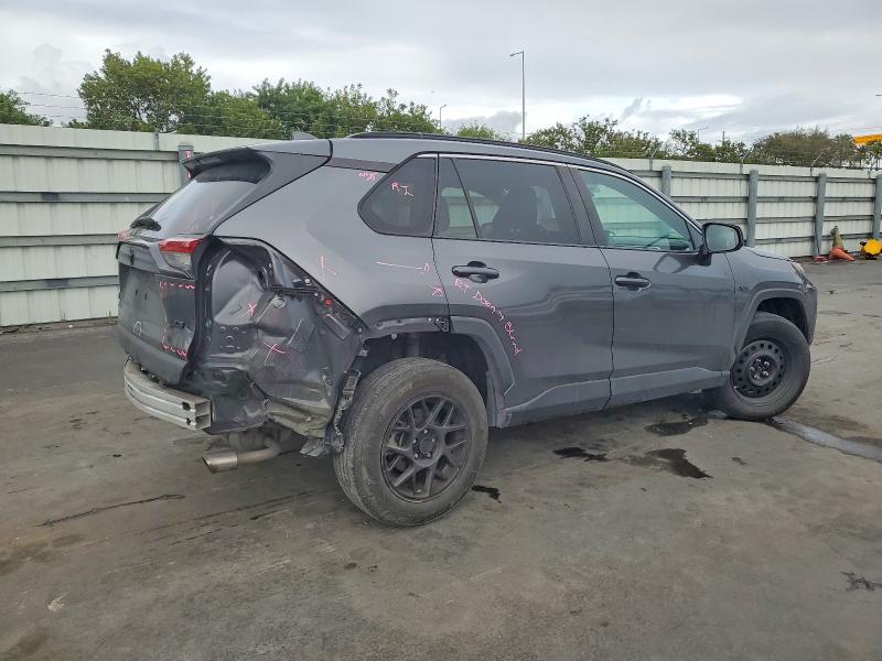 Photo 3 from auction – 2021 TOYOTA RAV4 with VIN 2T3H1RFV0MC133335