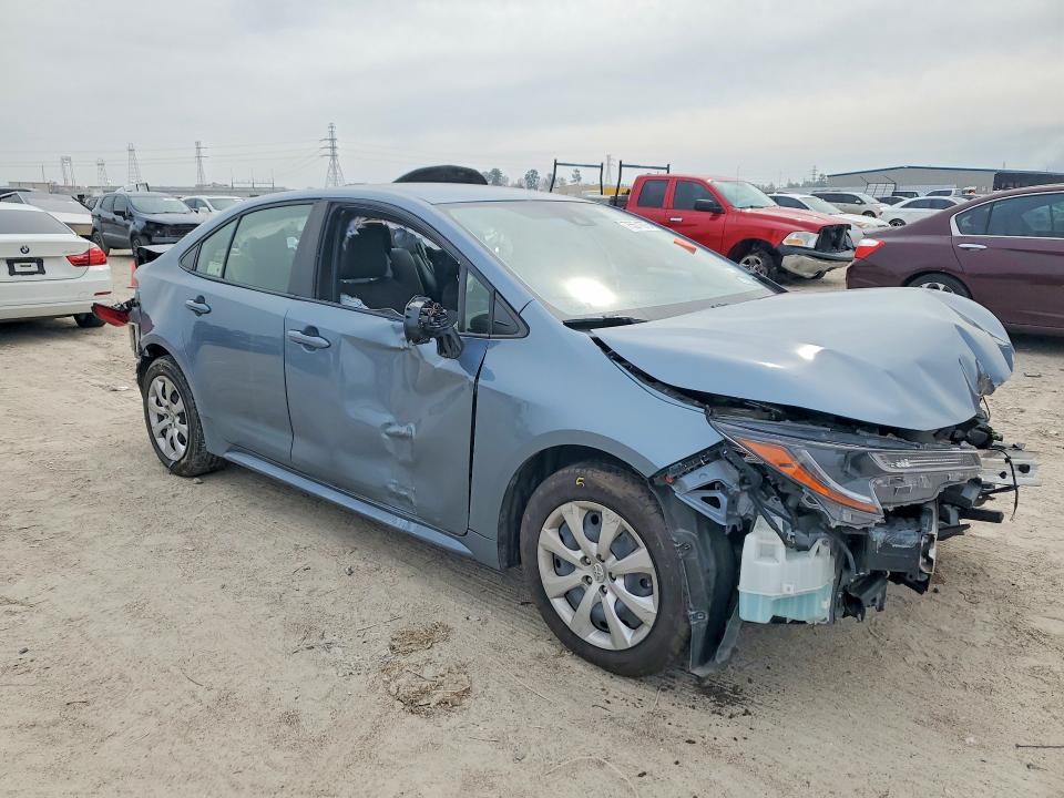 Photo 4 from auction – 2021 TOYOTA COROLLA LE with VIN JTDEPMAE3MJ144807