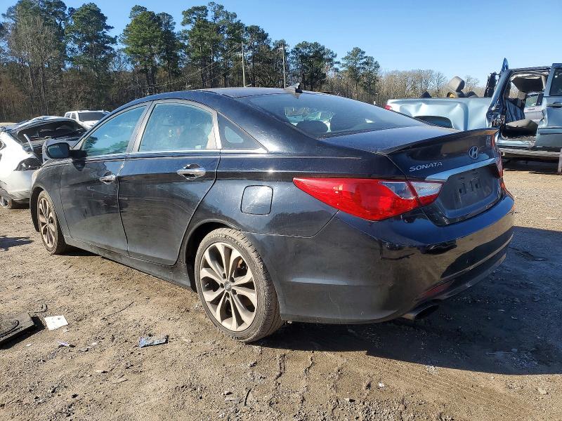 Photo 2 from auction – 2013 HYUNDAI SONATA with VIN 5NPEC4AB7DH755644