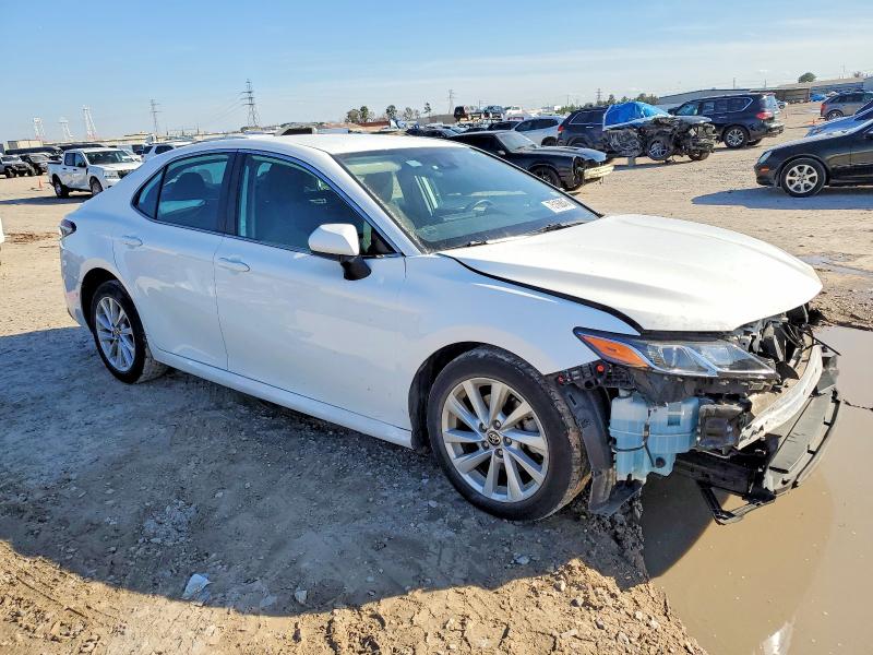 Photo 4 from auction – 2023 TOYOTA CAMRY with VIN 4T1C11AK5PU080961