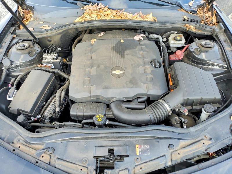 Photo 11 from auction – 2015 CHEVROLET CAMARO LS with VIN 2G1FB1E32F9305178