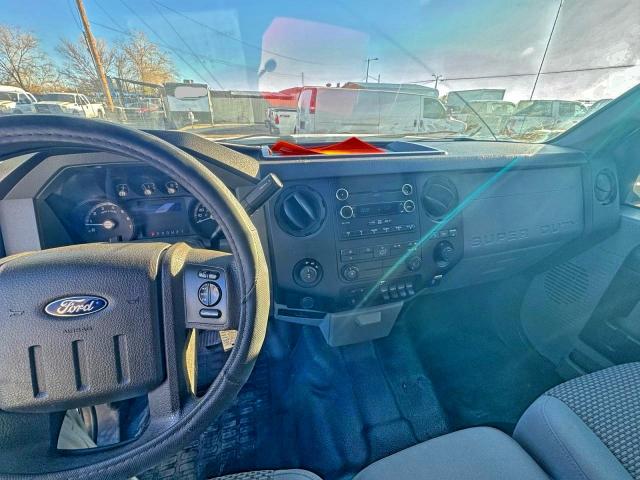 Photo 9 from auction – 2016 FORD F250 with VIN 1FT7X2B69GEB18438