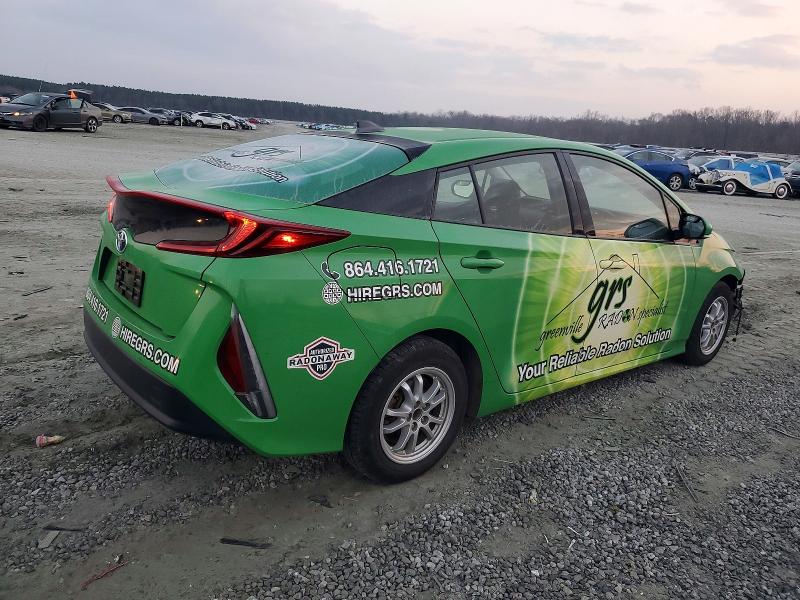 Photo 3 from auction – 2018 TOYOTA PRIUS PRIME with VIN JTDKARFP8J3079951