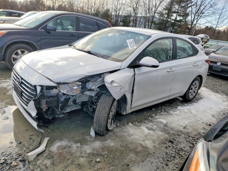 HYUNDAI ACCENT SE 2022 with VIN 3KPC24A62NE182901 - Photo from auction