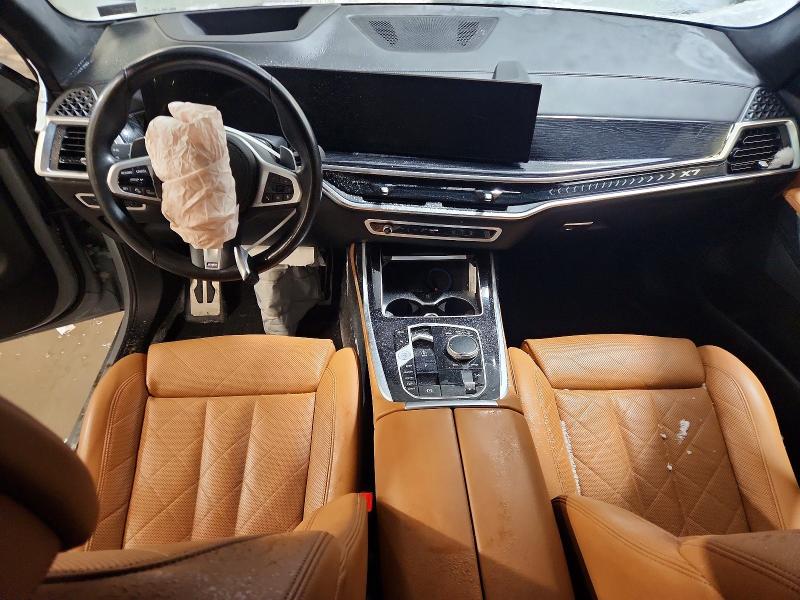 Photo 8 from auction – 2023 BMW X7 with VIN 5UX23EM06P9N46670