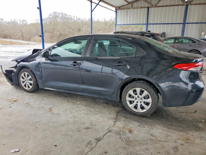 Photo 2 from auction – 2021 TOYOTA COROLLA LE with VIN 5YFEPMAE4MP257273
