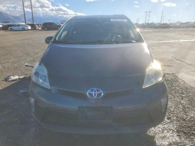 Photo 5 from auction – 2014 TOYOTA PRIUS with VIN JTDKN3DU1E1765163