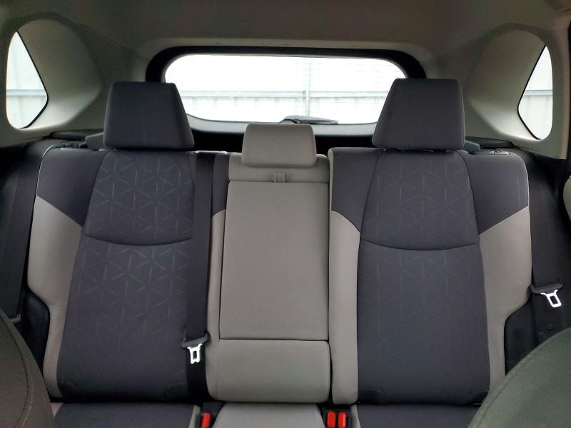 Photo 10 from auction – 2019 TOYOTA RAV4 XLE with VIN JTMP1RFV4KJ017478