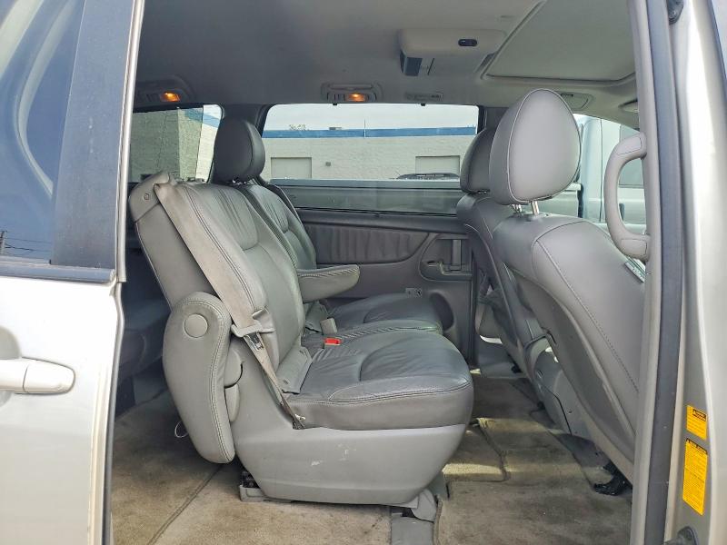 Photo 11 from auction – 2009 TOYOTA SIENNA with VIN 5TDZK22C49S269102